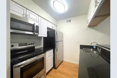 2207 Leon Street #309, Austin, TX 78705 - Photo 3