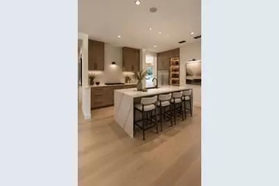 101 N San Gabriel Hideaway Cove, Liberty Hill, TX 78642 - Photo 3