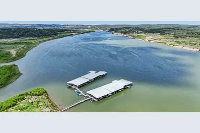 1100 Majestic Hills Boulevard, Spicewood, TX 78669 - Photo 5