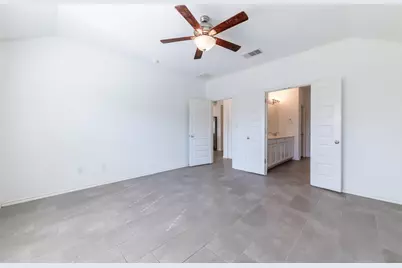 801 S San Marcos Street, Manor, TX 78653 - Photo 7