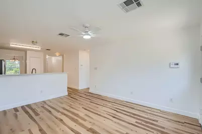 328 Prairie Verbena Drive, Kyle, TX 78640 - Photo 7