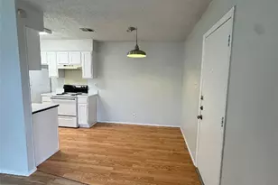 2704 Aftonshire Wy, Austin, TX 78748 - Photo 5