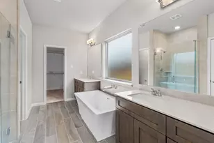 128 Comet Pointe Dr, Georgetown, TX 78628 - Photo 3