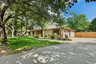 3502 Apache Forest Dr, Austin, TX 78739 - Photo 3