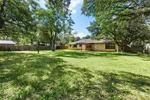 3502 Apache Forest Dr, Austin, TX 78739 - Photo 9