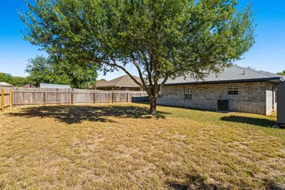 419 Bentwood Drive, Leander, TX 78641 - Photo 29