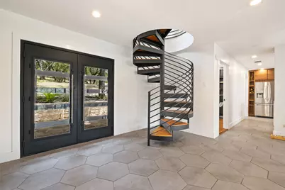 7903 Entrada Cove, Austin, TX 78730 - Photo 15