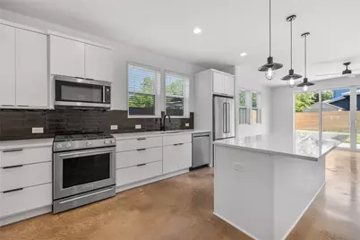 914 Taulbee Lane #A, Austin, TX 78757 - Photo 3