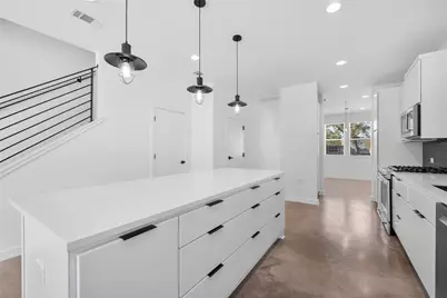 914 Taulbee Lane #A, Austin, TX 78757 - Photo 5