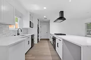 3600 Alexandria Dr, Austin, TX 78749 - Photo 7