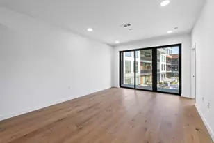 2209 S 1st St, Austin, TX 78704 - Photo 5