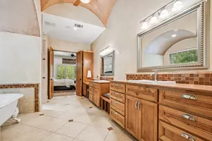 17701 Navigation Ln, Jonestown, TX 78645 - Photo 19