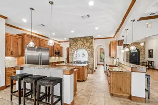 17701 Navigation Ln, Jonestown, TX 78645 - Photo 3