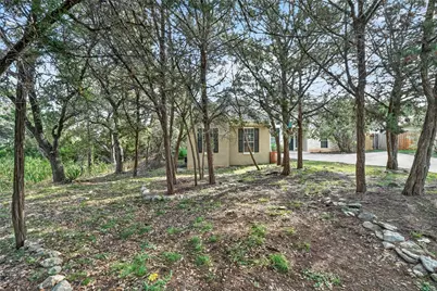4 Cedarwood Circle, Wimberley, TX 78676 - Photo 5