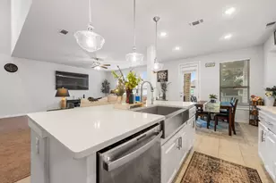 128 Three Oaks Ln, Georgetown, TX 78628 - Photo 13