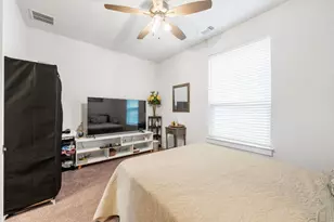 128 Three Oaks Ln, Georgetown, TX 78628 - Photo 19