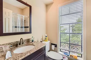711 W 21st St, Austin, TX 78705 - Photo 17