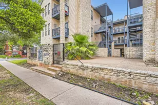 711 W 21st St, Austin, TX 78705 - Photo 3