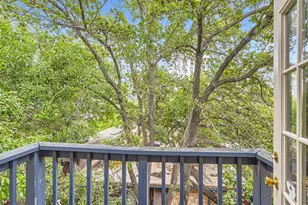 711 W 21st St, Austin, TX 78705 - Photo 23