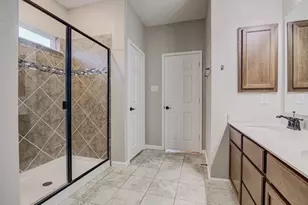 104 Kyndals Meadow Cove, Georgetown, TX 78628 - Photo 17
