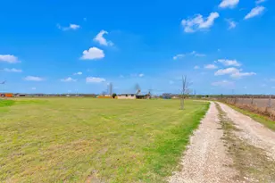 10001 Fm 1331, Taylor, TX 76574 - Photo 39