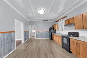 10001 Fm 1331, Taylor, TX 76574 - Photo 13