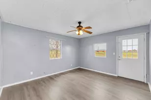 10001 Fm 1331, Taylor, TX 76574 - Photo 31