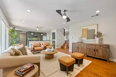 6812 Pioneer Place, Austin, TX 78757 - Photo 3