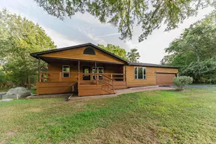 188 W Kaanapali Ln, Bastrop, TX 78602 - Photo 1