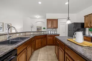 1410 Tumbling River Dr, Leander, TX 78641 - Photo 9
