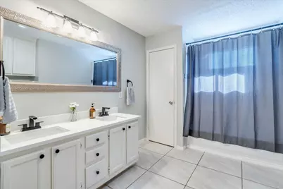 8328 Doe Meadow Drive, Austin, TX 78749 - Photo 19