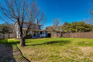 8328 Doe Meadow Dr, Austin, TX 78749 - Photo 31