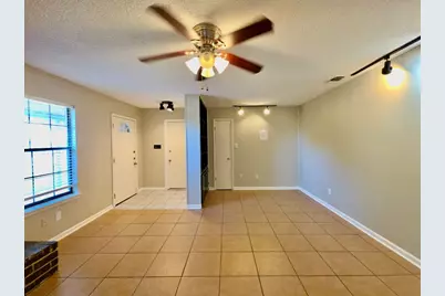 1310 Ray Berglund Boulevard #A, Round Rock, TX 78664 - Photo 5