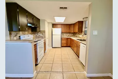 1310 Ray Berglund Boulevard #A, Round Rock, TX 78664 - Photo 7