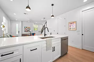 5413 Blue Bird Ln, Austin, TX 78745 - Photo 13