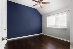 105 W Highfield St, Hutto, TX 78634 - Photo 27
