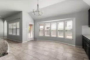 105 W Highfield St, Hutto, TX 78634 - Photo 17