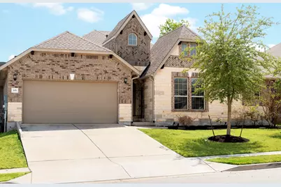 105 W Highfield Street, Hutto, TX 78634 - Photo 3