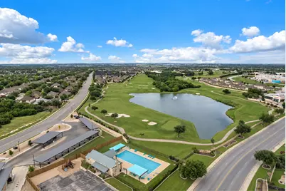 105 W Highfield Street, Hutto, TX 78634 - Photo 39