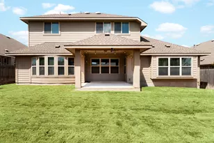 105 W Highfield St, Hutto, TX 78634 - Photo 37