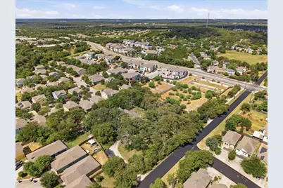 2907 Cameron Loop, Austin, TX 78745 - Photo 9