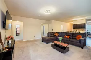 19021 Great Falls Dr, Manor, TX 78653 - Photo 9