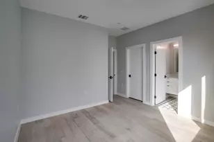 2108 Tillery St, Austin, TX 78723 - Photo 15