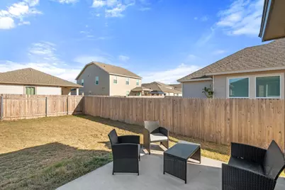 218 Summit Drive, Lockhart, TX 78644 - Photo 37