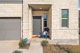 218 Summit Dr, Lockhart, TX 78644 - Photo 3