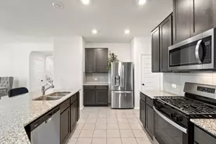 218 Summit Dr, Lockhart, TX 78644 - Photo 13