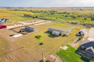 2877 County Road 463 Rd, Elgin, TX 78621 - Photo 25