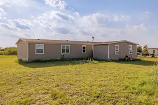 2877 County Road 463 Rd, Elgin, TX 78621 - Photo 23