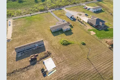 2877 County Road 463 Road, Elgin, TX 78621 - Photo 29