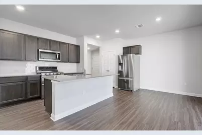 7800 Moody Bend, Austin, TX 78744 - Photo 9